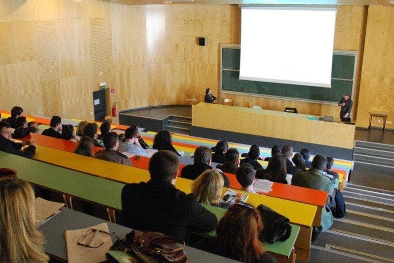 Le gouvernement veut porter le nombre d'universités publiques de 12 à 27